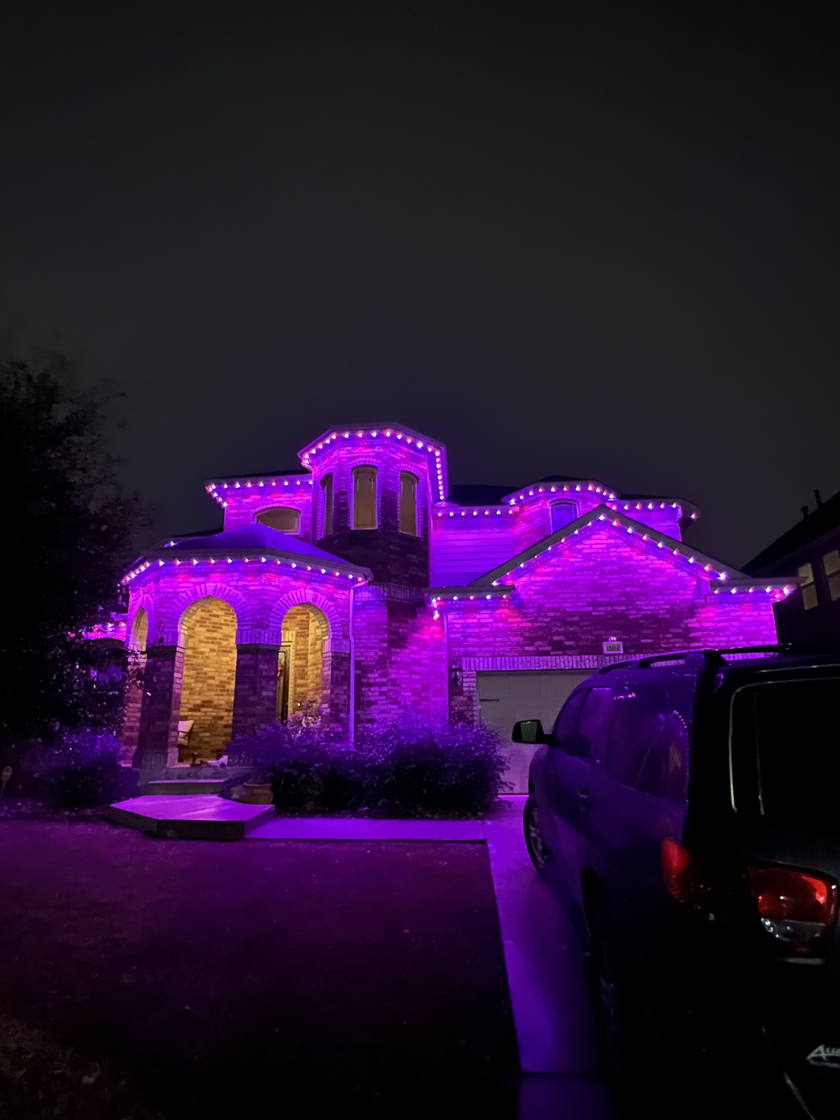 Real Dazzl Lighting celebrations install on a Texas home
